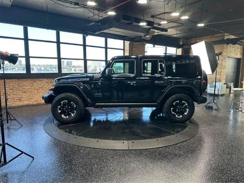 2025 Jeep Wrangler 4xe Rubicon
