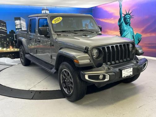 2021 Jeep Gladiator Overland