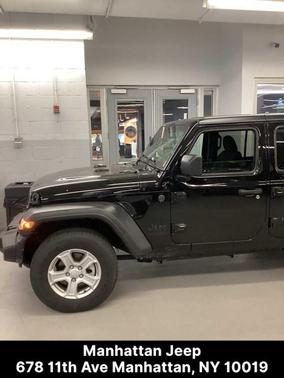 2022 Jeep Wrangler Unlimited Sport