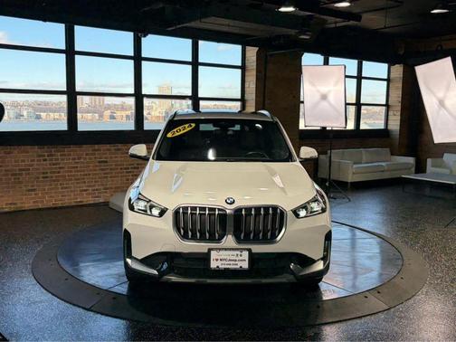 2025 BMW X1 xDrive28i