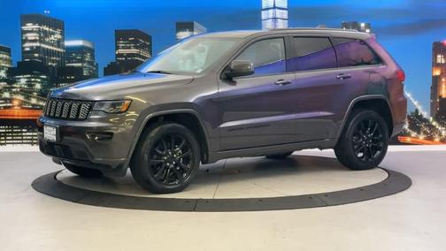 2020 Jeep Grand Cherokee Altitude
