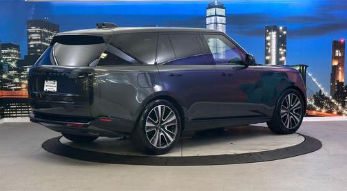 2025 Land Rover Range Rover P400 SE