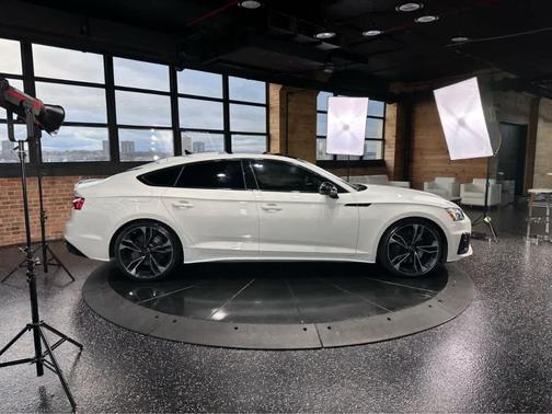 2024 Audi S5 3.0T Premium