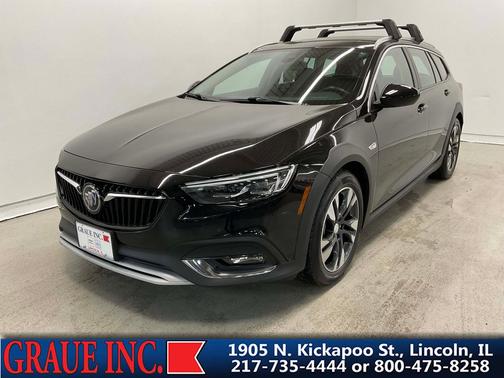 2019 Buick Regal TourX AWD Essence