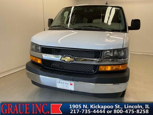 2025 Chevrolet Express 2500 RWD 2500 Regular Wheelbase WT