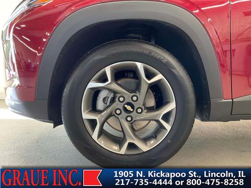 2025 Chevrolet Trax LT