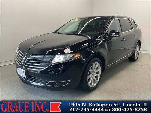 2017 Lincoln MKT Elite