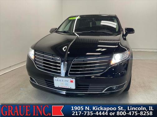 2017 Lincoln MKT Elite