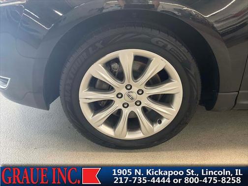 2017 Lincoln MKT Elite