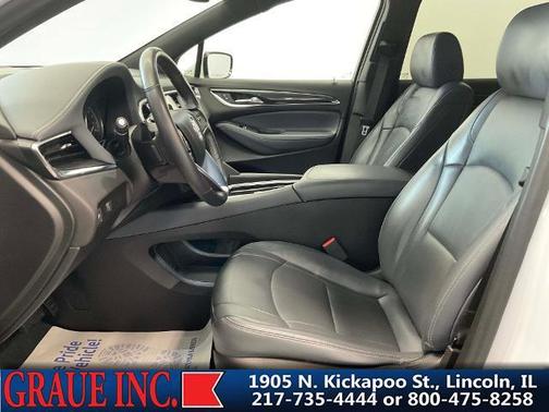 2022 Buick Enclave AWD Essence