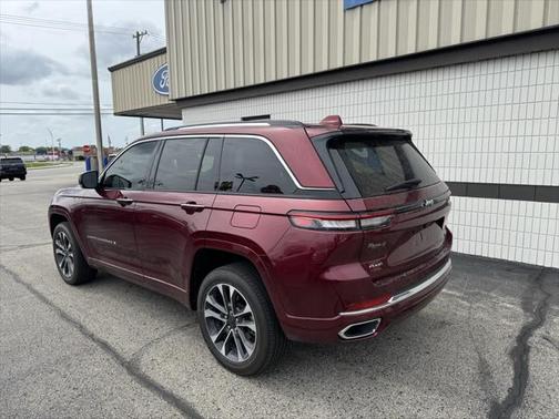 2022 Jeep Grand Cherokee Overland