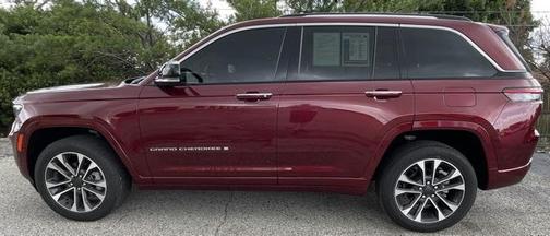 2022 Jeep Grand Cherokee Overland