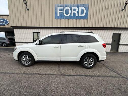 Vice White 2017 Dodge Journey SXT