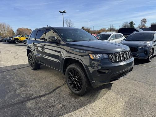 2018 Jeep Grand Cherokee Altitude