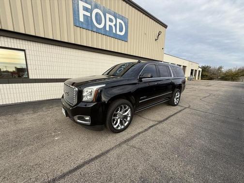 2017 GMC Yukon XL Denali
