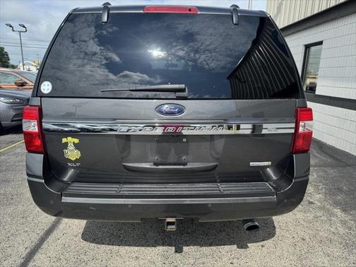 2017 Ford Expedition EL XLT