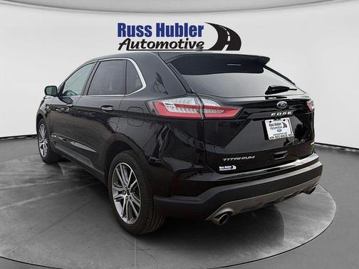 Agate Black Metallic 2024 Ford Edge Titanium