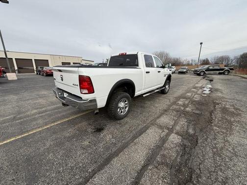 2018 RAM 2500 Tradesman Crew Cab 4x4 6'4' Box