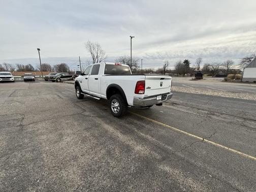 2018 RAM 2500 Tradesman Crew Cab 4x4 6'4' Box