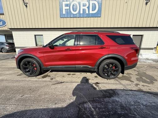 2023 Ford Explorer ST