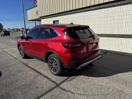 2023 Ford Escape PHEV SE
