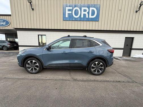 2023 Ford Escape Platinum