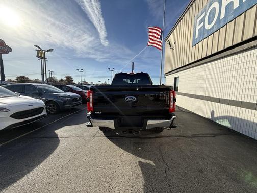 2026 Ford F-350 Lariat