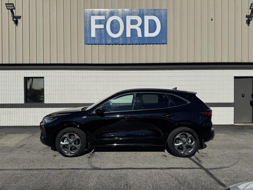 2024 Ford Escape ST-Line Select