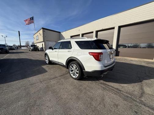 2023 Ford Explorer Platinum