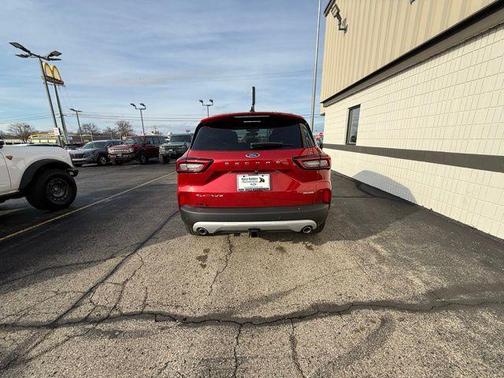 2026 Ford Escape Platinum