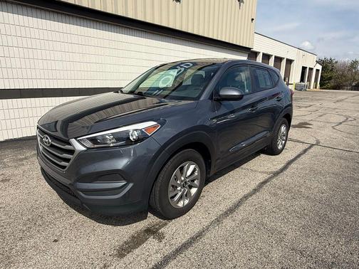 2018 Hyundai TUCSON SE