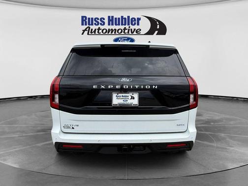 Oxford White 2026 Ford Expedition Max Active 4x4