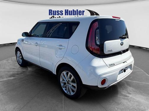 Clear White 2019 Kia Soul +