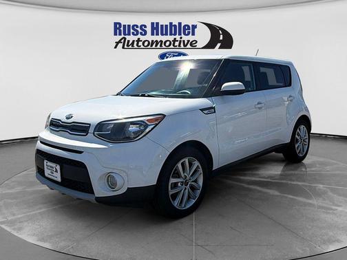 Clear White 2019 Kia Soul +