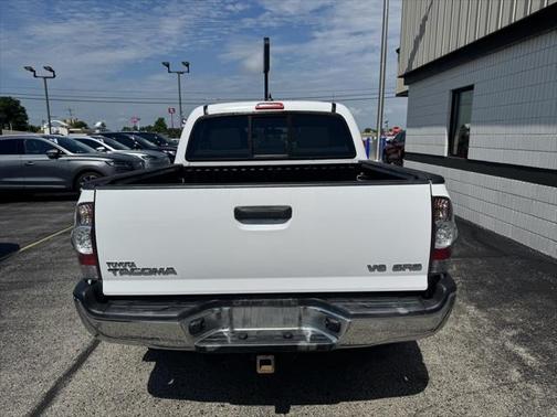 2015 Toyota Tacoma Base