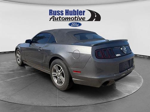 Black 2013 Ford Mustang V6 Premium