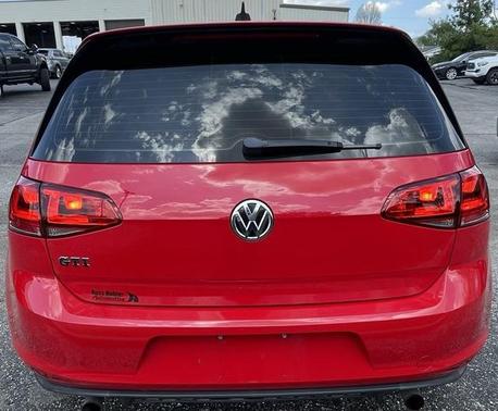2017 Volkswagen Golf GTI 2.0T S 4-Door