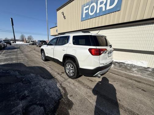 2018 GMC Acadia SLE-2