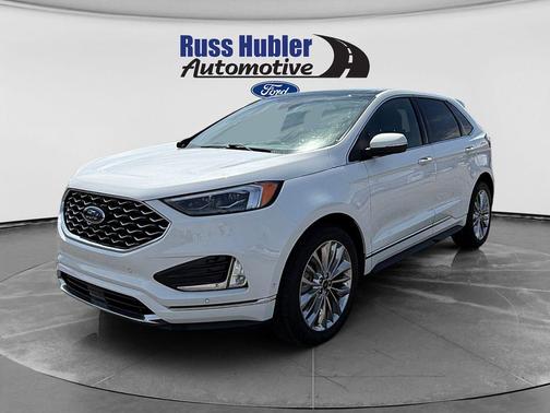 Star White Metallic Tri-Coat 2024 Ford Edge Titanium