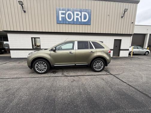 2013 Lincoln MKX Base