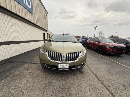 2013 Lincoln MKX Base
