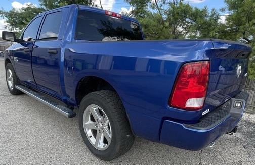 2017 RAM 1500 Express