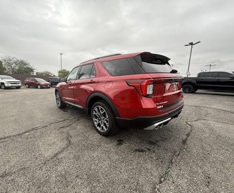 2025 Ford Explorer Platinum
