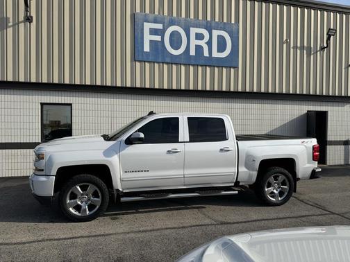 2017 Chevrolet Silverado 1500 2LT