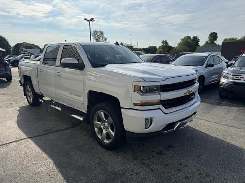 2017 Chevrolet Silverado 1500 2LT
