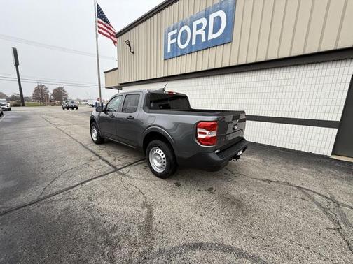 2025 Ford Maverick XL