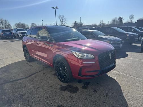 2025 Lincoln Corsair Reserve