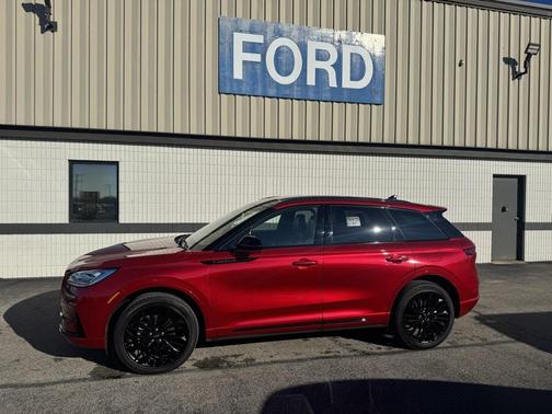 2025 Lincoln Corsair Reserve