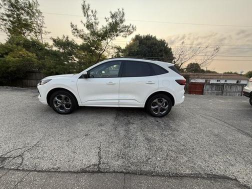 2024 Ford Escape ST-Line