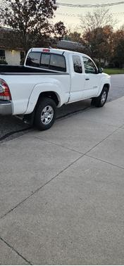 2015 Toyota Tacoma Base